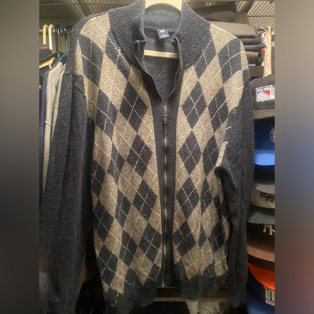 GAP size XL Navy Gray Zip up Sweater